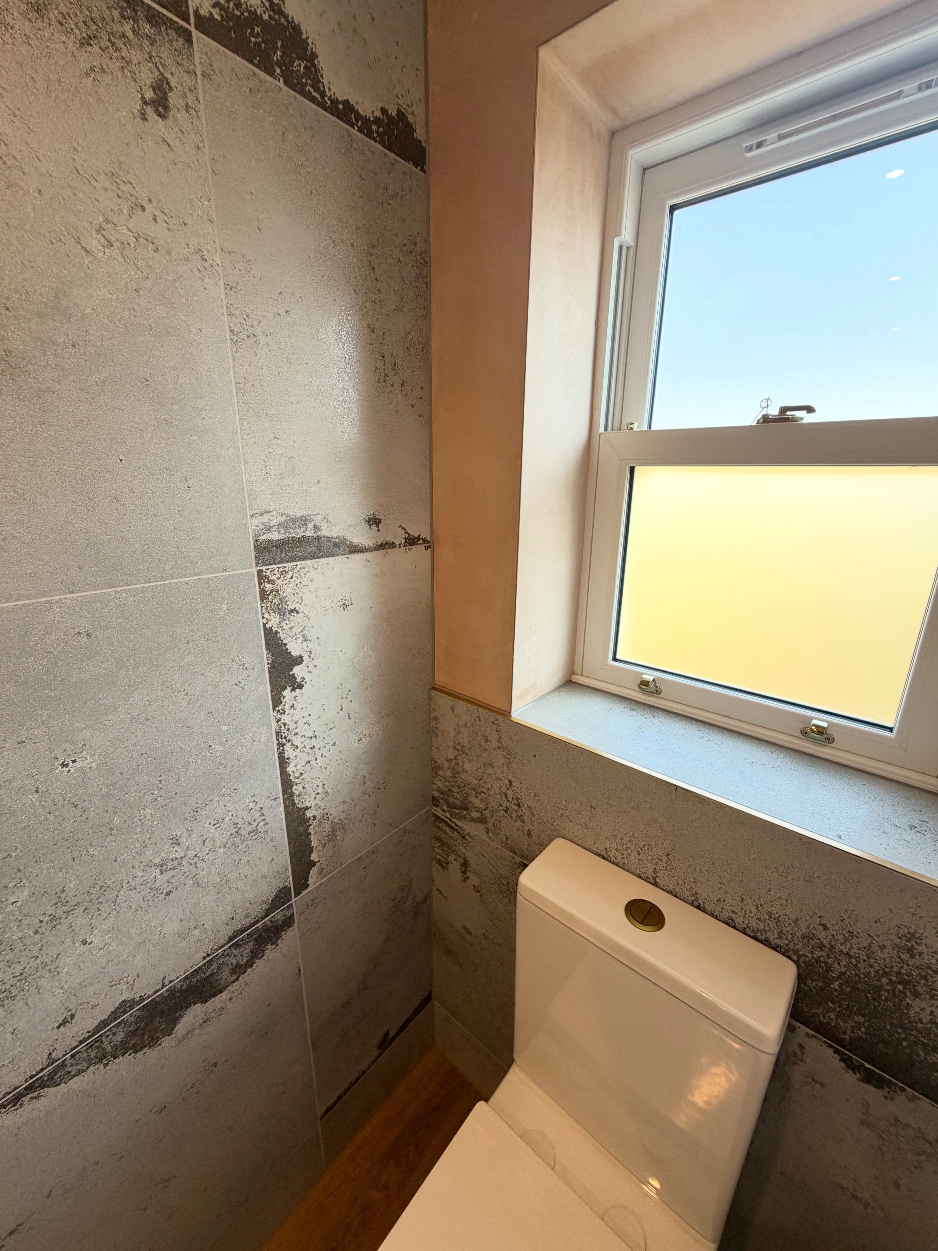 Bathroom sealant application